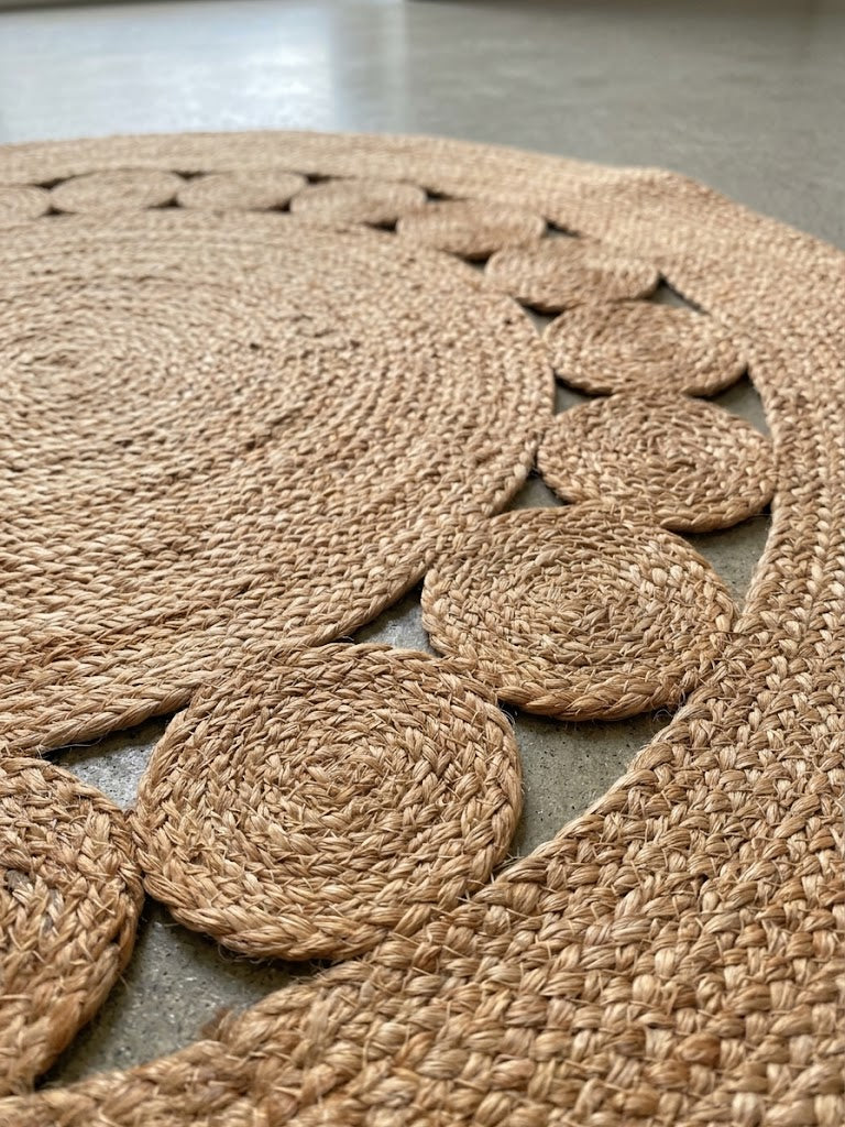 Jute Openwork Round Rug – Natural – 100 cm detail